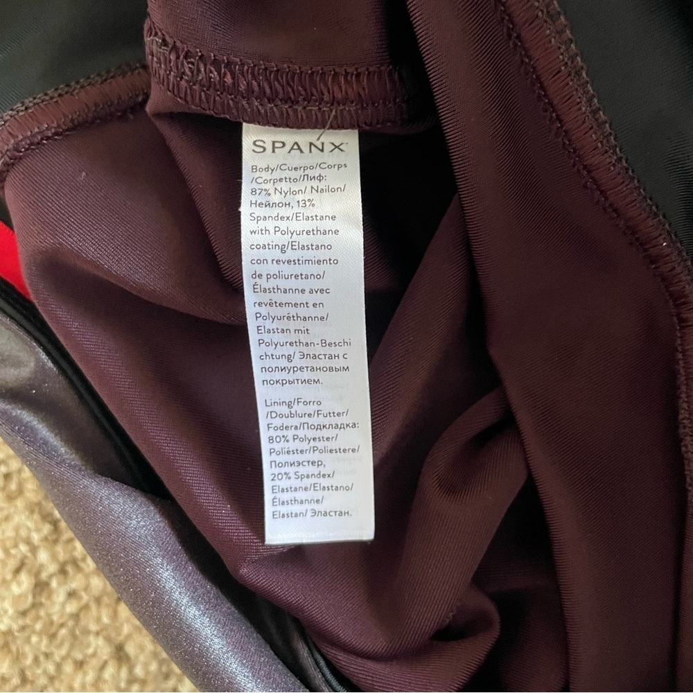 NWOT Spanx Faux Leather Leggings Women’s M Wine Purple Shine Sleek Skinny #2437 - Picture 14 of 15